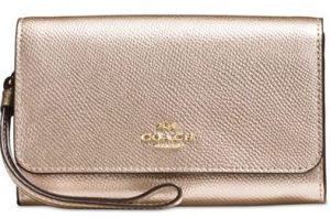 coach-clutch