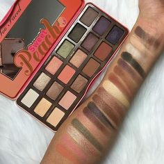 sweat-peach-swatch