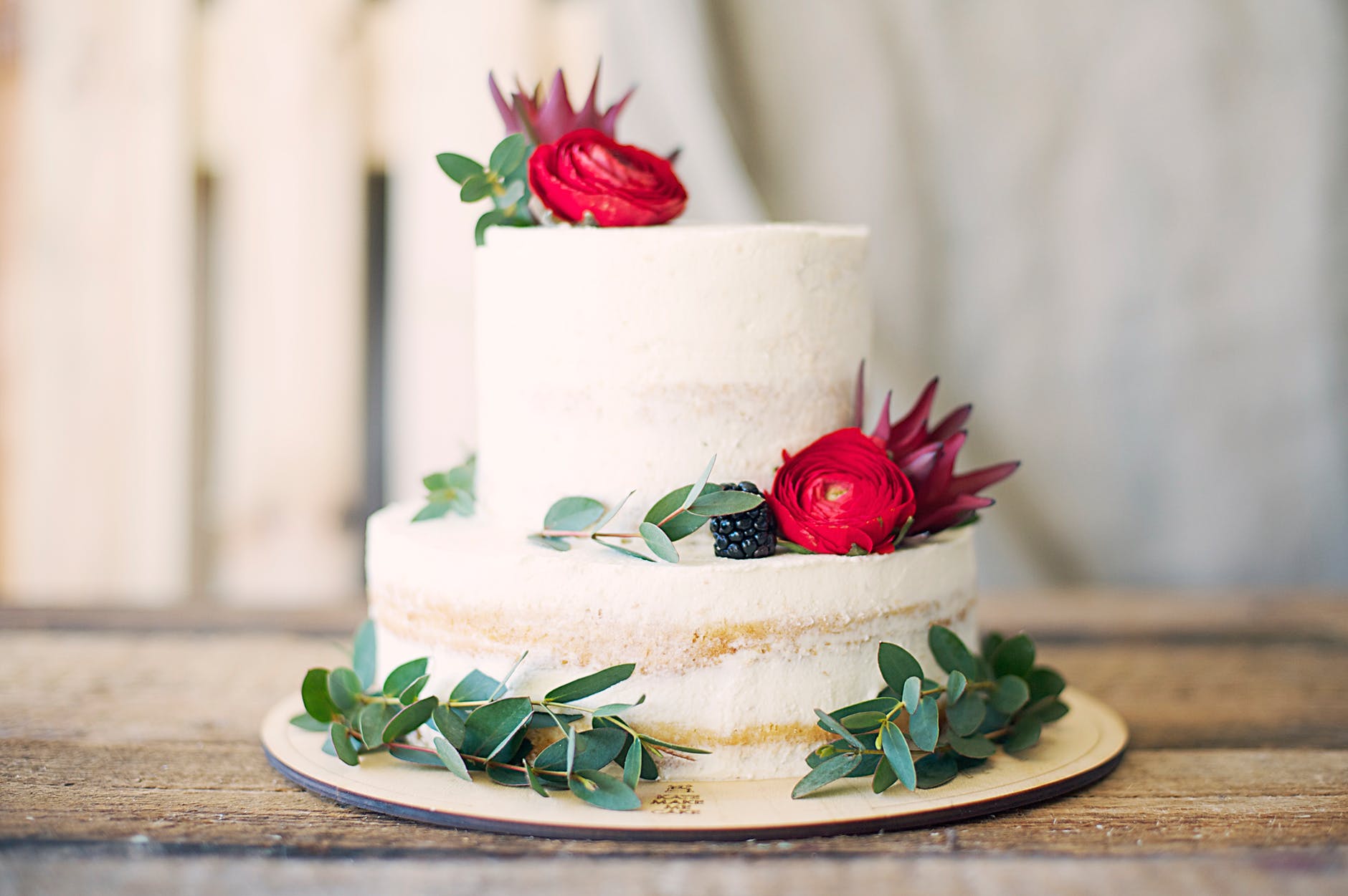 close up photography of cake with flower decor