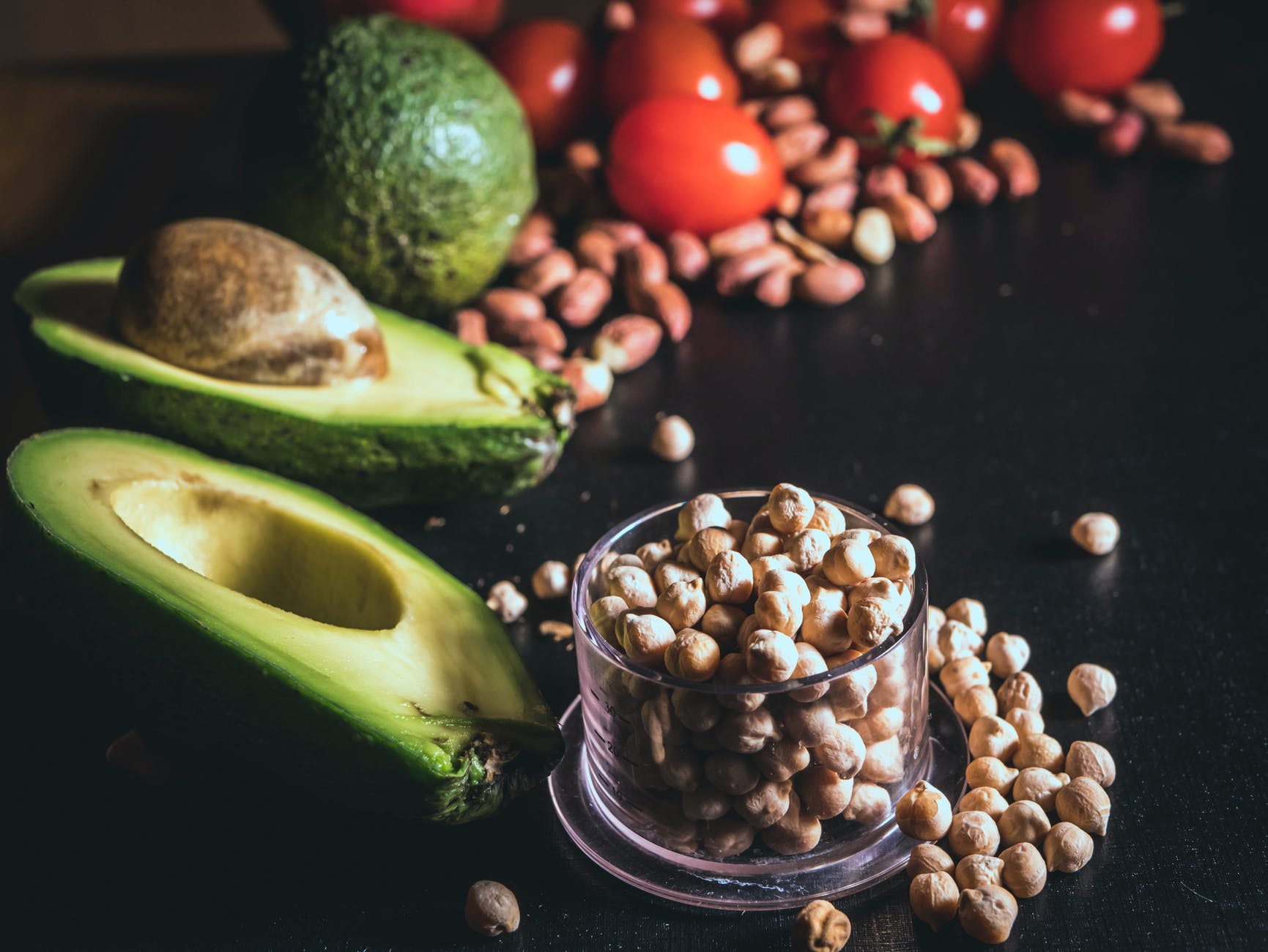 avocado peanuts and toamtoes